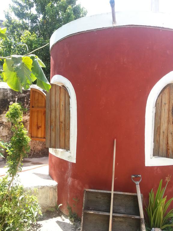 Hostel La Casa Del Tio Rafa Merida Exterior photo