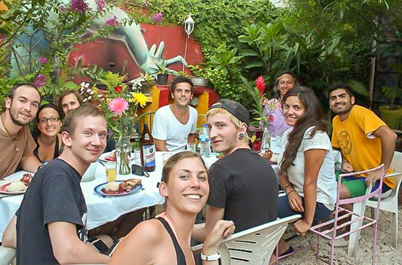 Hostel La Casa Del Tio Rafa Merida Exterior photo